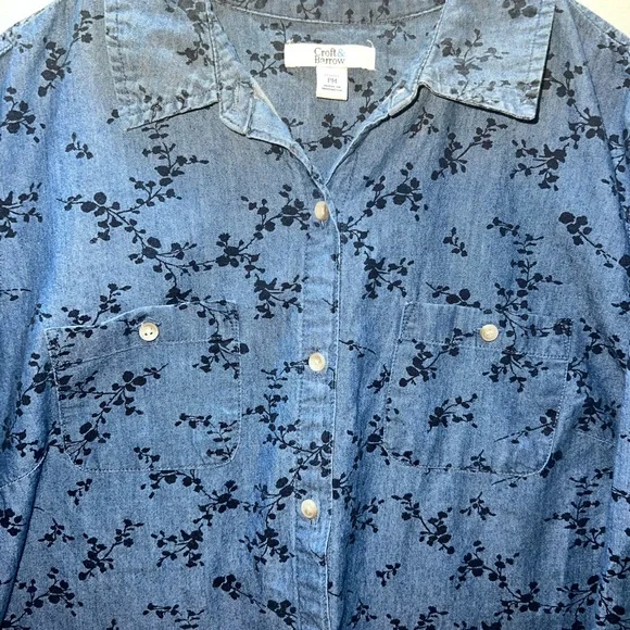 Croft & Barrow Blue Casual Button Down Shirt velvet Floral collegiate academia - Picture 3 of 6